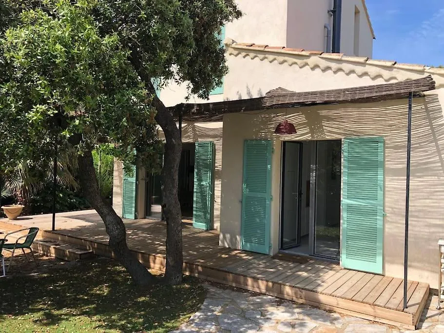La Cabane Des Salants La Capte Presqu'Ile De Giens Hyeres 0*,